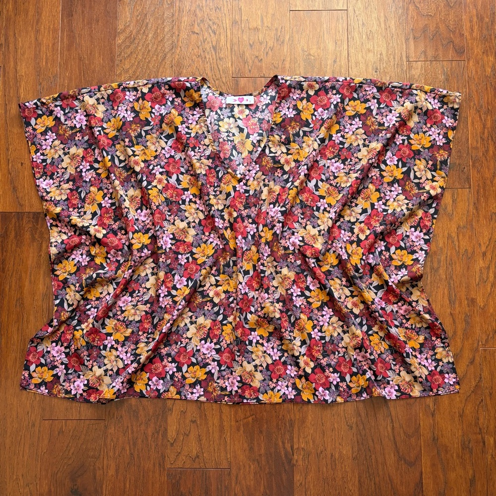 Buddy Love North Tunic | Oversized Poncho Style Top In Florals | Size S - Picture 7 of 8